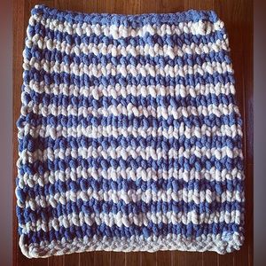 Chunky knit small blanket